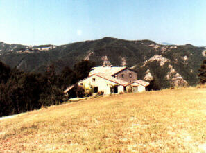 Cagnoni, la sede del C.E.A.M.JPG (19541 byte)