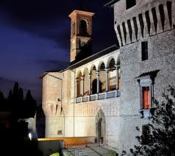 Il Castello Bufalini, veduta notturna